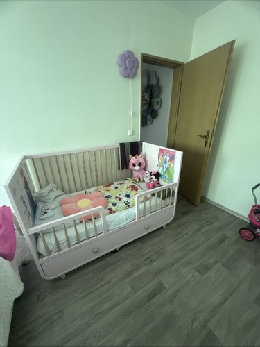 Das kinderbett ist - kinderbett,